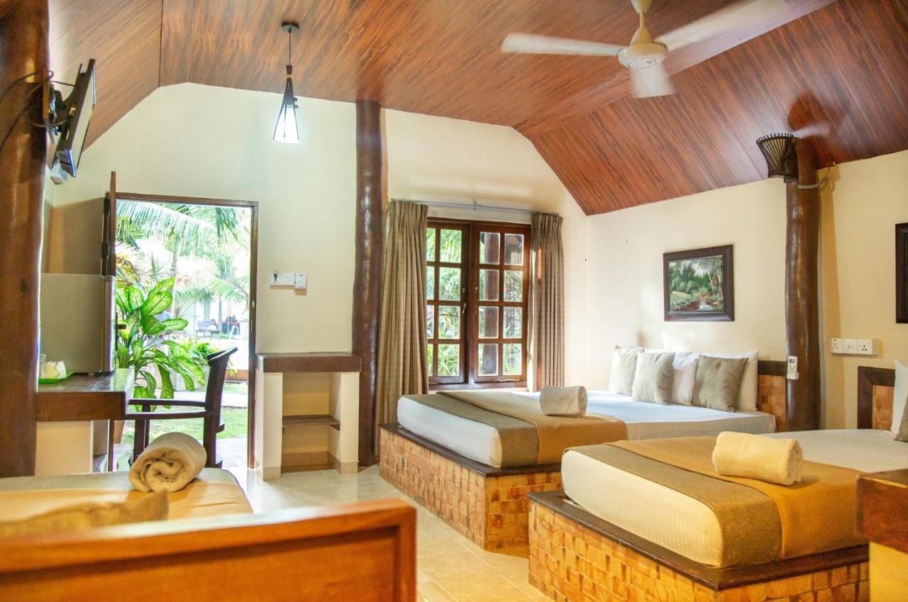 Jkab Beach Resort Trincomalee Exterior photo