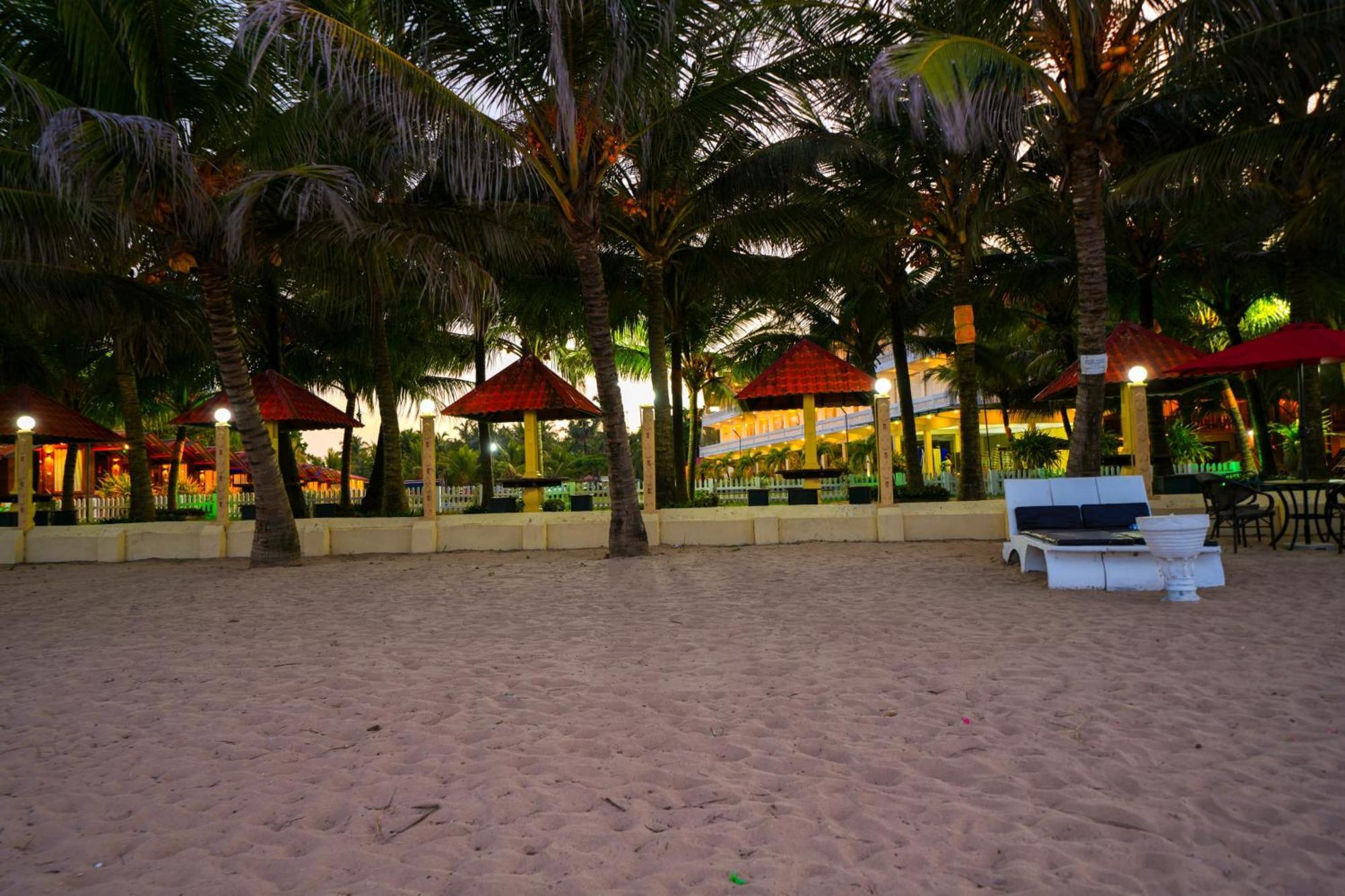 Jkab Beach Resort Trincomalee Exterior photo