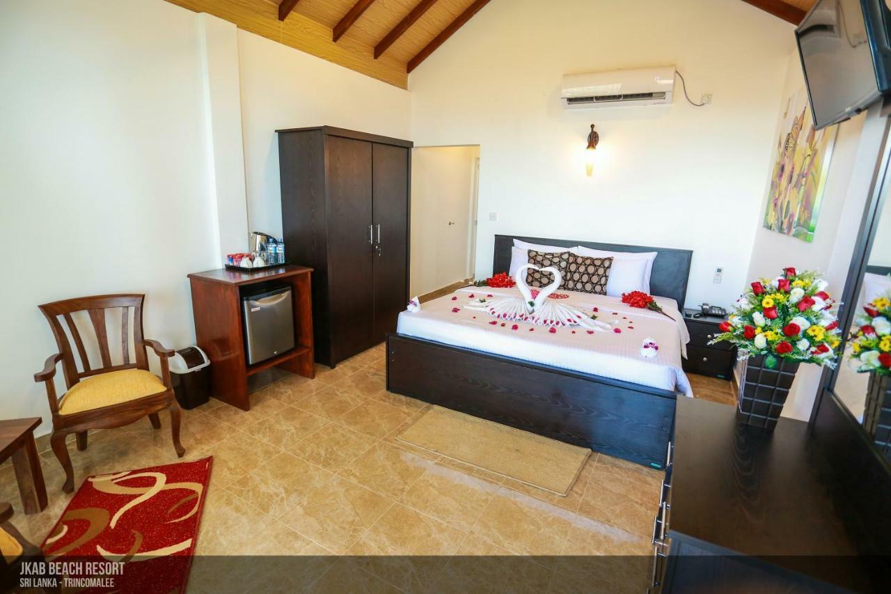 Jkab Beach Resort Trincomalee Exterior photo