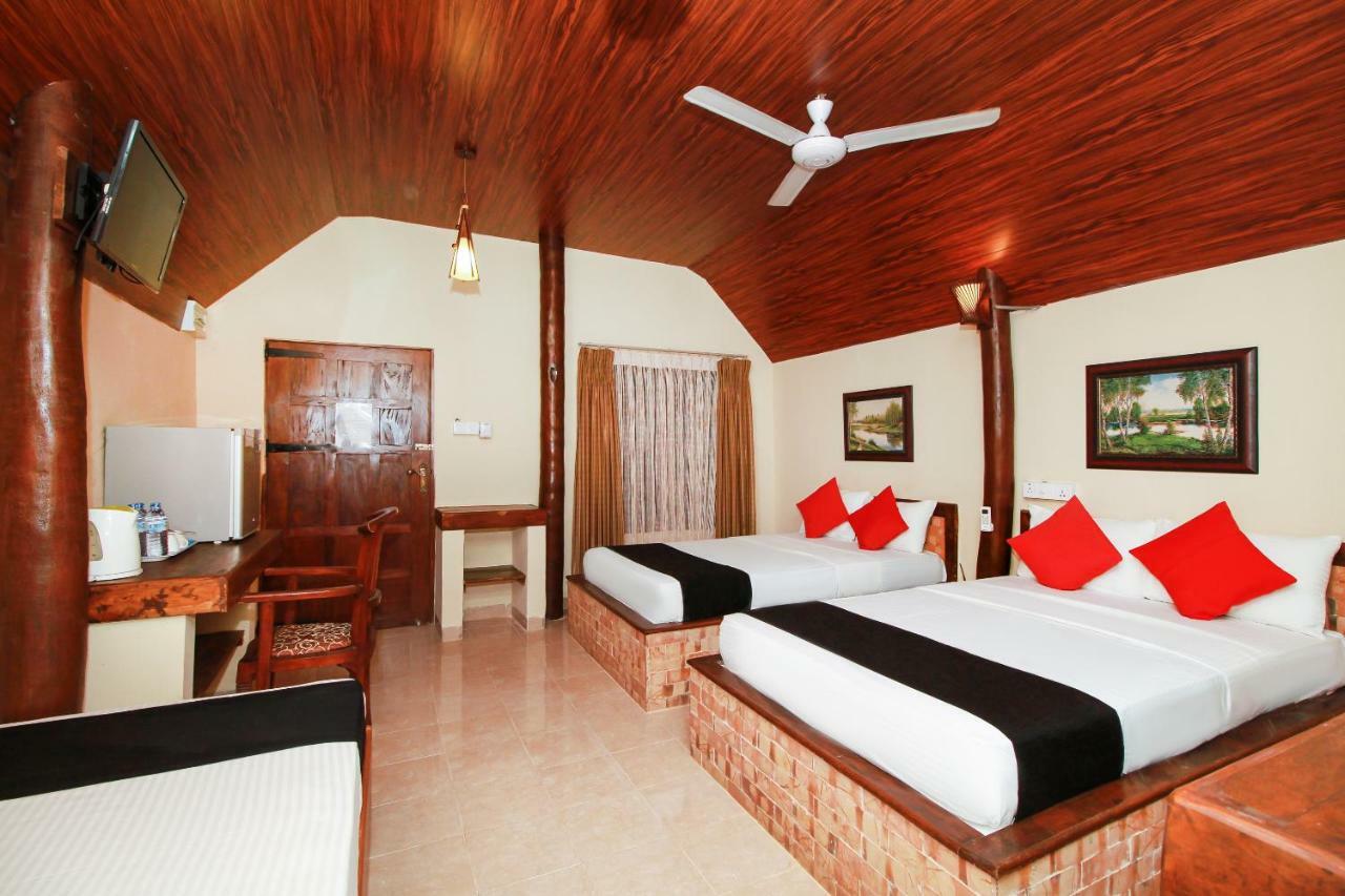Jkab Beach Resort Trincomalee Exterior photo