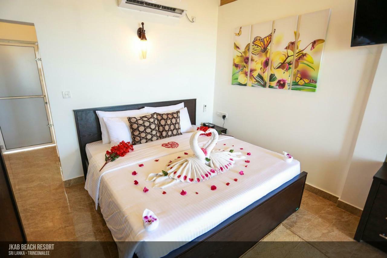Jkab Beach Resort Trincomalee Exterior photo